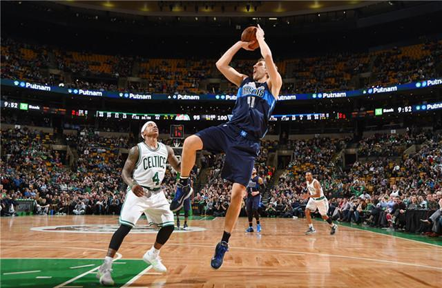 金子豪在采 金子豪在采