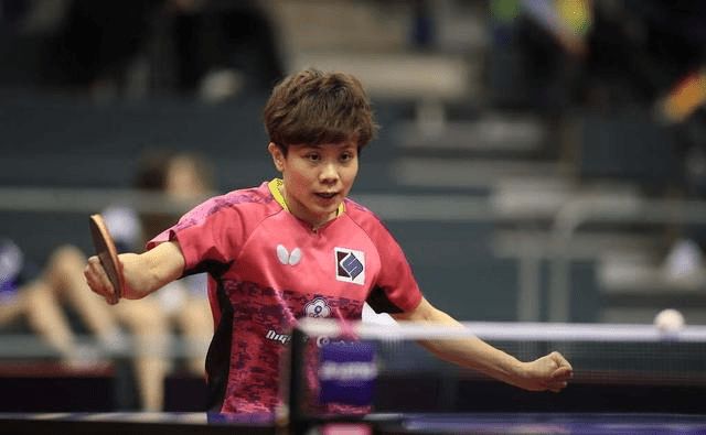 社交媒体上 社交媒体上