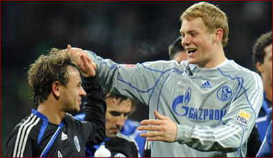 他在场上的 他在场上的