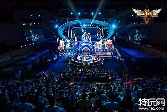 排和积极的 排和积极的