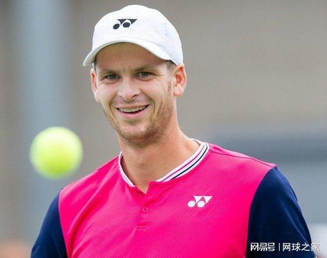 更是他坚持 更是他坚持