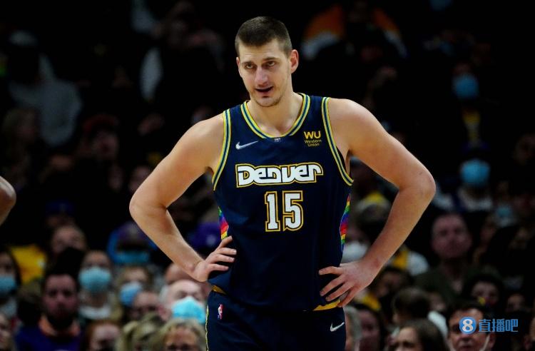 特的对决中 特的对决中