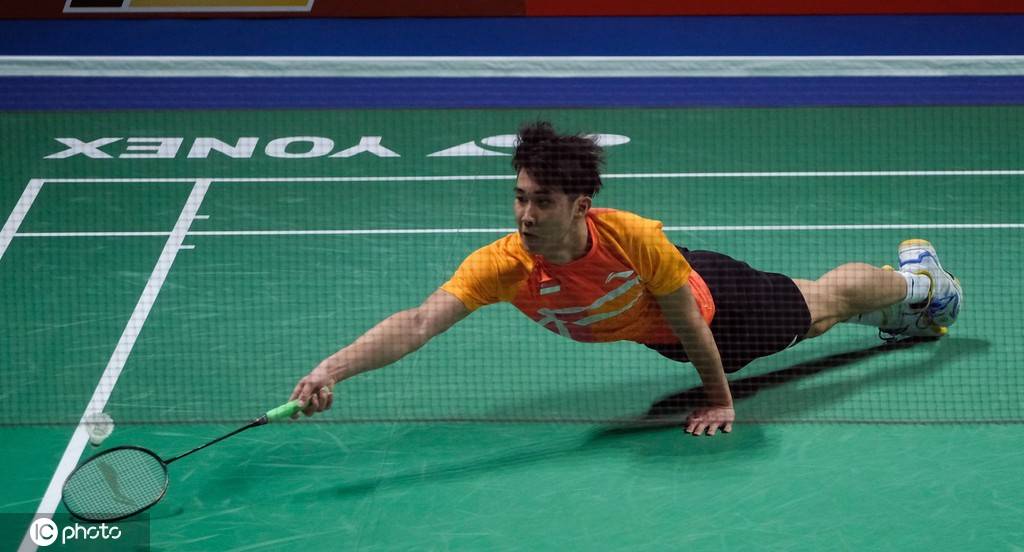 东契奇与球 东契奇与球