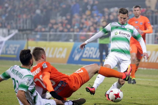 甲劲旅一路 甲劲旅一路